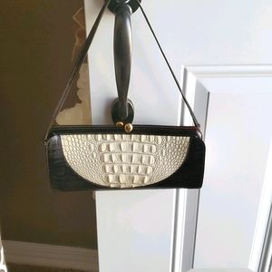 Brahmin clutch